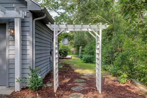 803 Sarah Ln, Hampstead, NC 28443 photo 4