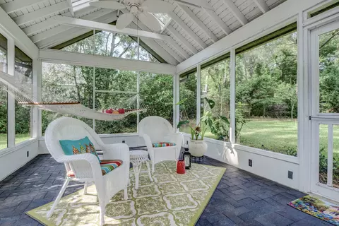 803 Sarah Ln, Hampstead, NC 28443 photo 34