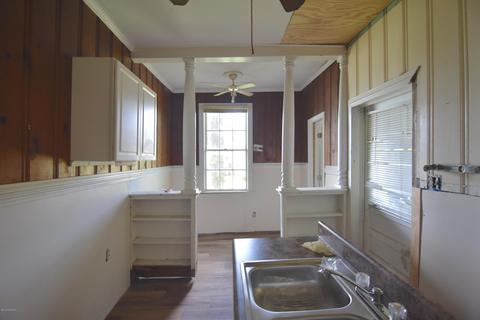 706 E Front St, New Bern, NC 28560 photo 5