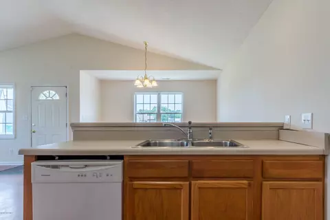 508 Sumrell Way, Hubert, NC 28539 photo 8
