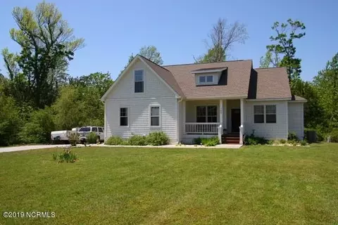 102 Twelve Pointer Rd, Hampstead, NC 28443 photo 1