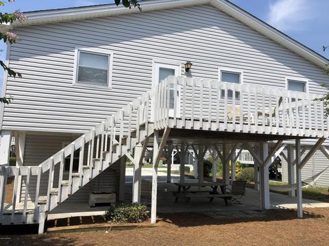 413 4th St, Sunset Beach, NC 28468 photo 4