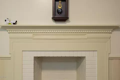 119 S Hill St, Faison, NC 28341 photo 7