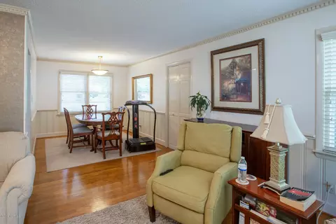 119 S Hill St, Faison, NC 28341 photo 6