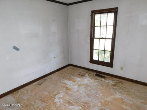 504 College St, Windsor, NC 27983 photo 7