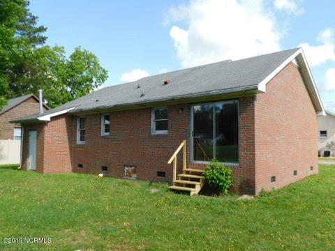 504 College St, Windsor, NC 27983 photo 2