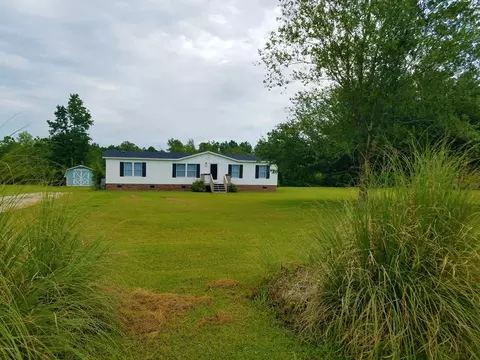 635 Edens Ln, Hampstead, NC 28443 photo 1