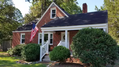 301 E 13th St, Washington, NC 27889 photo 2