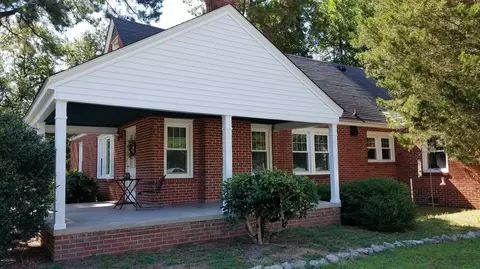 301 E 13th St, Washington, NC 27889 photo 4