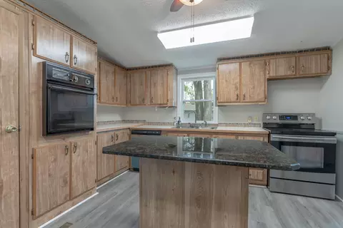 308 Dory Ct, Hampstead, NC 28443 photo 8