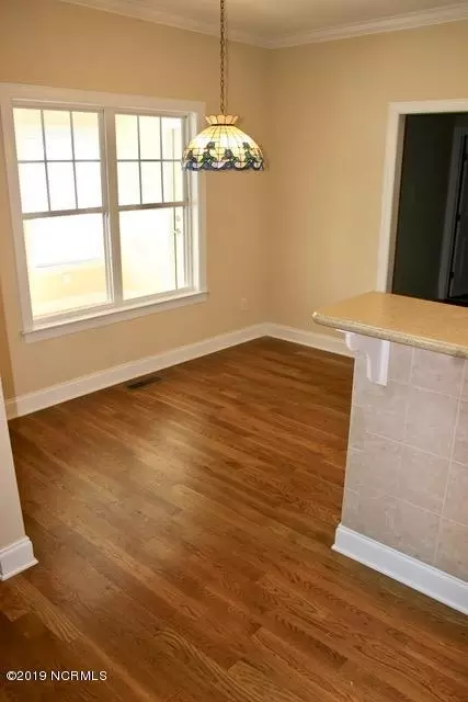 102 Bogey Ct, Hampstead, NC 28443 photo 13