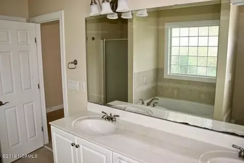 102 Bogey Ct, Hampstead, NC 28443 photo 19