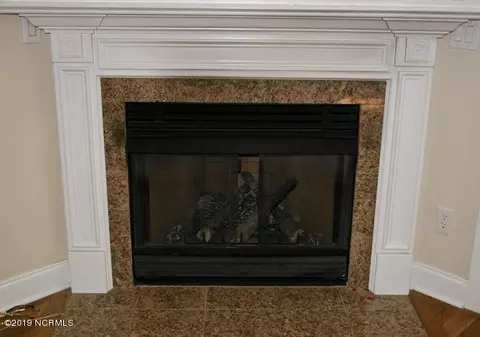 102 Bogey Ct, Hampstead, NC 28443 photo 8