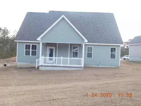 705 Hibiscus Ct, Hubert, NC 28539 photo 2