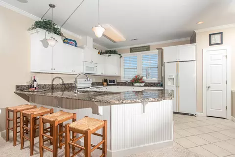 400 E Terminal Blvd, Atlantic Beach, NC 28512 photo 23