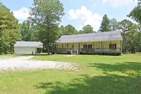 89 Long Creek Loop Rd, Rocky Point, NC 28457 photo 2