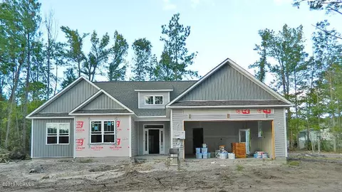 469 Dan Owen Dr, Hampstead, NC 28443 photo 1