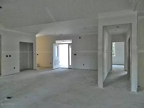 469 Dan Owen Dr, Hampstead, NC 28443 photo 9
