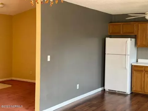 312 Eider Loop, Jacksonville, NC 28540 photo 3