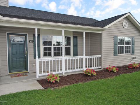 429 Dion Dr, Hubert, NC 28539 photo 2