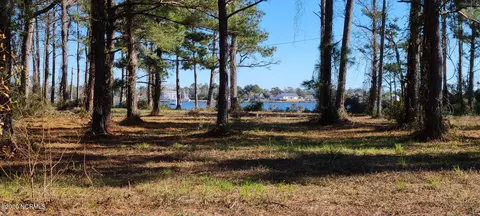 104 Branson Ln, Gloucester, NC 28528 photo 1