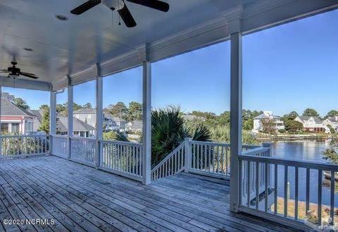 108 Inlet Point Dr Wilmington Nc 28409 62 Photos Mls