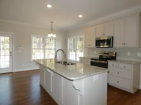 7004 Bitterroot Rd, Rocky Mount, NC 27803 photo 5
