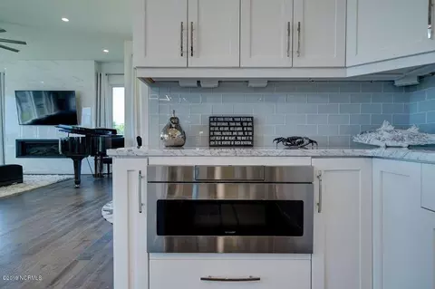 505 Lakeview Dr, Hampstead, NC 28443 photo 11