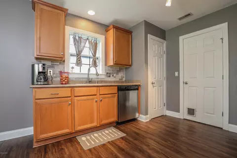 118 Van Riggs Rd, Hubert, NC 28539 photo 6