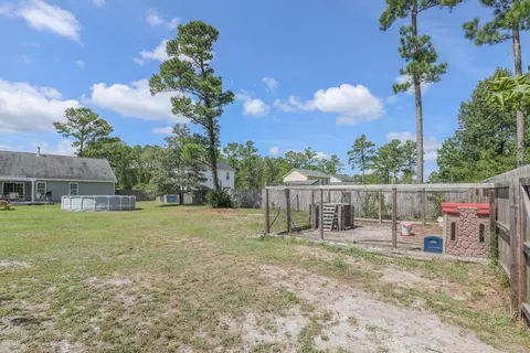 118 Van Riggs Rd, Hubert, NC 28539 photo 41