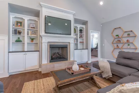 51 Evergreen Ln, Hampstead, NC 28443 photo 6