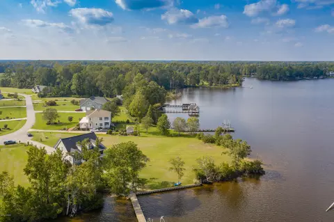 241 Sabre Point Dr, Bath, NC 27808 photo 17