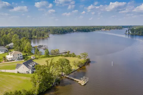 241 Sabre Point Dr, Bath, NC 27808 photo 18