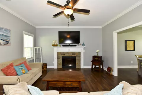 202 Ethan Pl, Hubert, NC 28539 photo 13