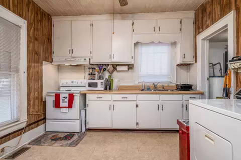 6306 Wall St, Sims, NC 27880 photo 9