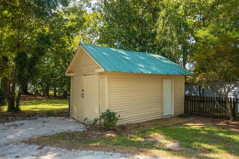431 E Main St, Washington, NC 27889 photo 10