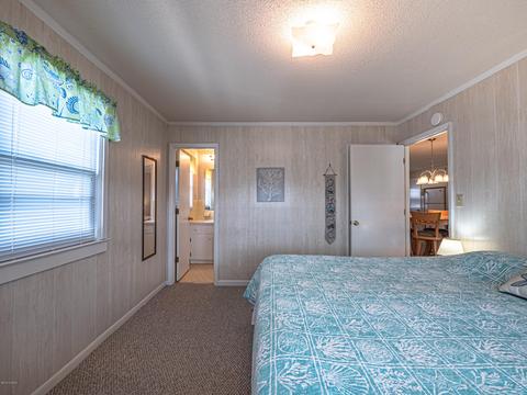 411 37th St, Sunset Beach, NC 28468 photo 13