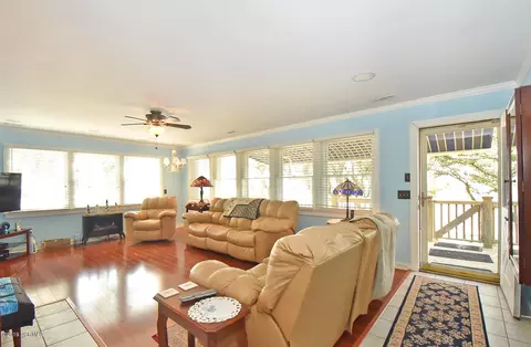 606 Seashore Dr, Atlantic, NC 28511 photo 11