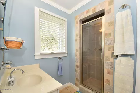 606 Seashore Dr, Atlantic, NC 28511 photo 29