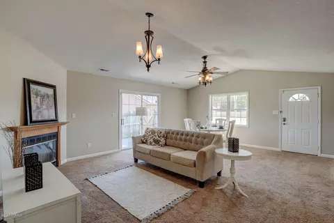 205 Red Fox Ct, Hubert, NC 28539 photo 7