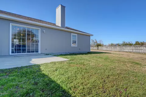 205 Red Fox Ct, Hubert, NC 28539 photo 23