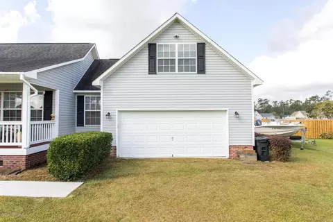127 Derby Ln, Hampstead, NC 28443 photo 4