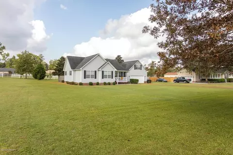 127 Derby Ln, Hampstead, NC 28443 photo 3
