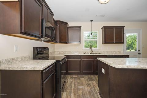 108 Sonia Dr, Hubert, NC 28539 photo 9