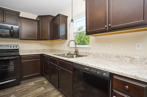 108 Sonia Dr, Hubert, NC 28539 photo 7