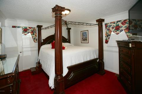 2203 Fieldcrest Rd E, Wilson, NC 27893 photo 8