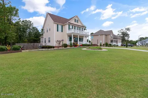212 Middleridge Dr, Hubert, NC 28539 photo 3