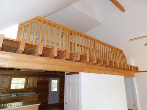 841 Treasure Point Dr, Bath, NC 27808 photo 2