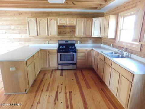 841 Treasure Point Dr, Bath, NC 27808 photo 3
