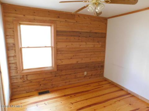 841 Treasure Point Dr, Bath, NC 27808 photo 8